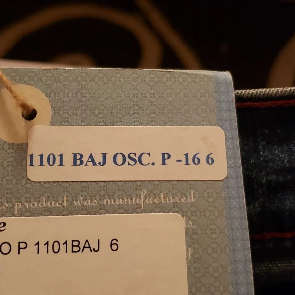 Jean Gato blue one, Gatopardo jeans NWT. - Picture 15 of 15